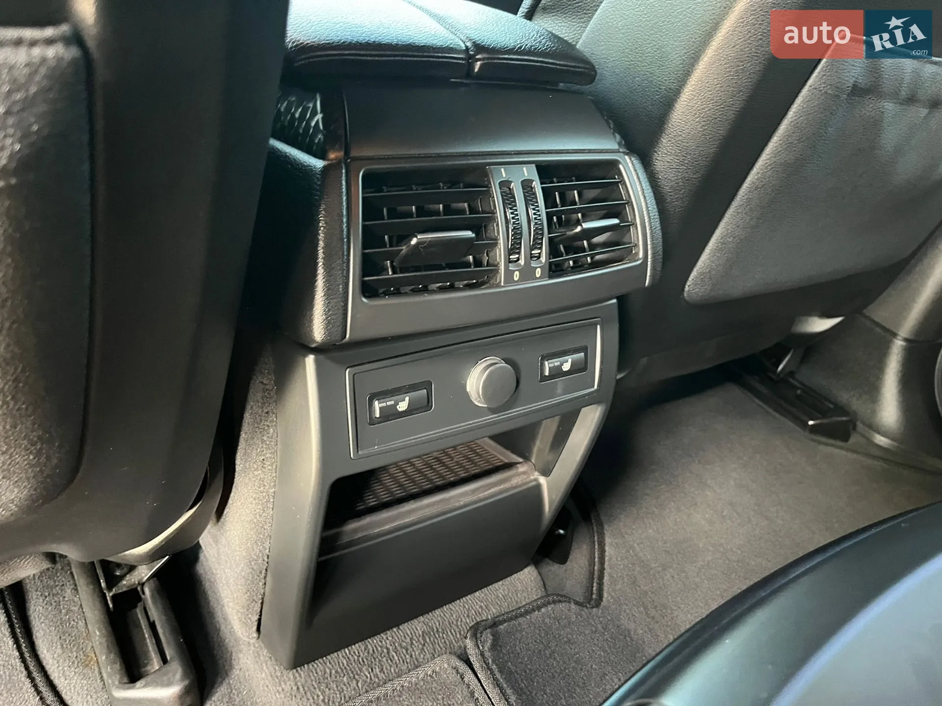 2010 BMW X6 - мініатюра 119