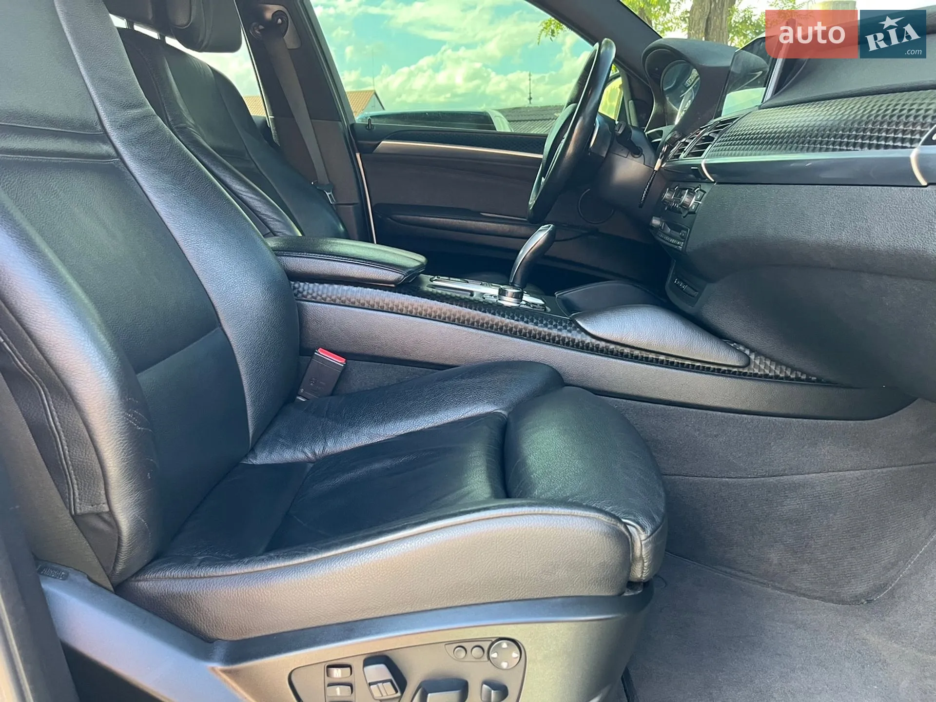 2010 BMW X6 - мініатюра 136