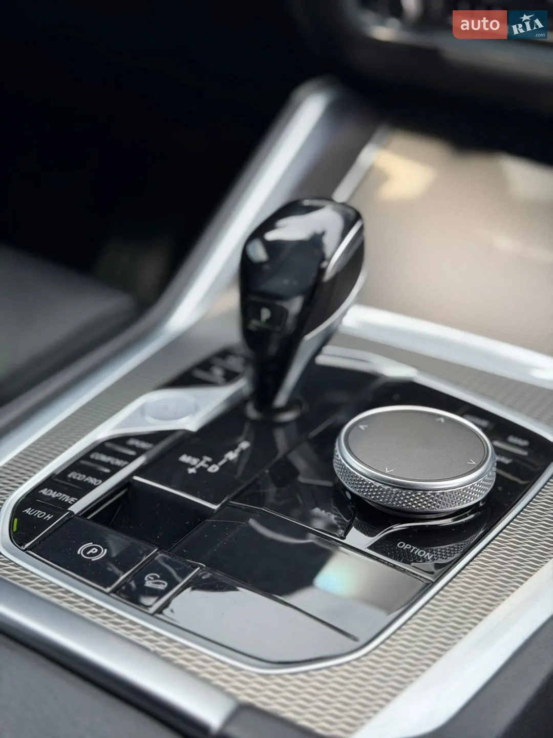 2020 BMW X6 - мініатюра 27