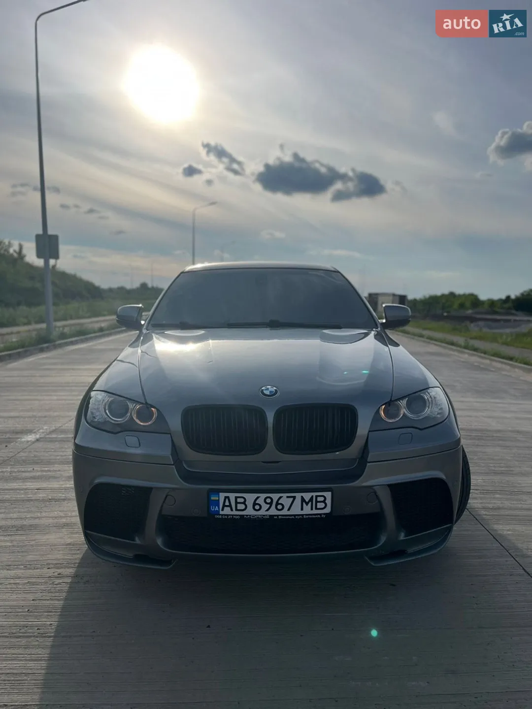2011 BMW X6 - мініатюра 2