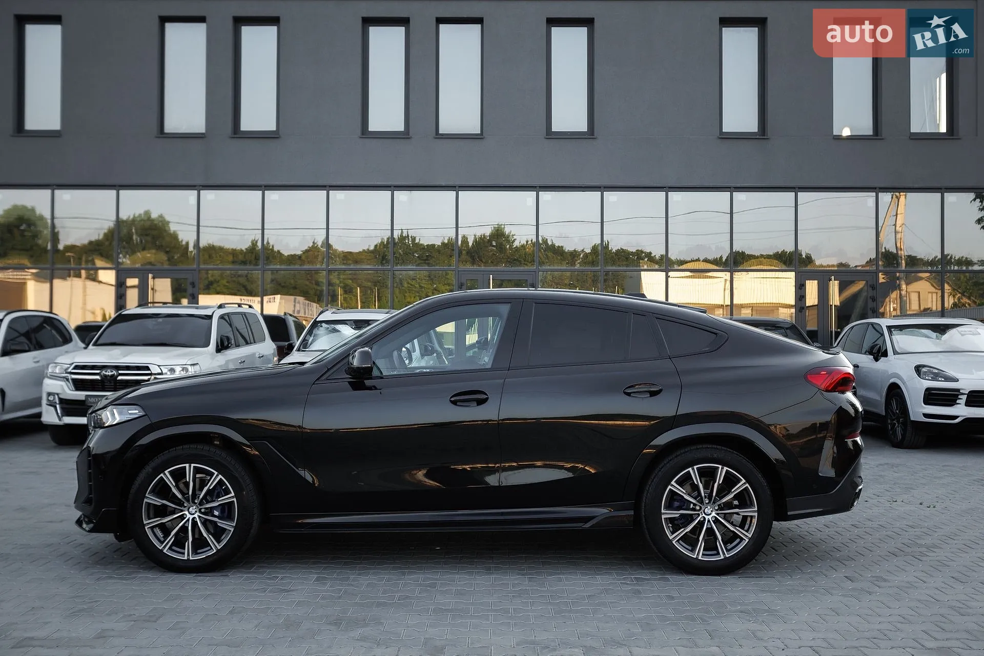 2023 BMW X6 - мініатюра 6