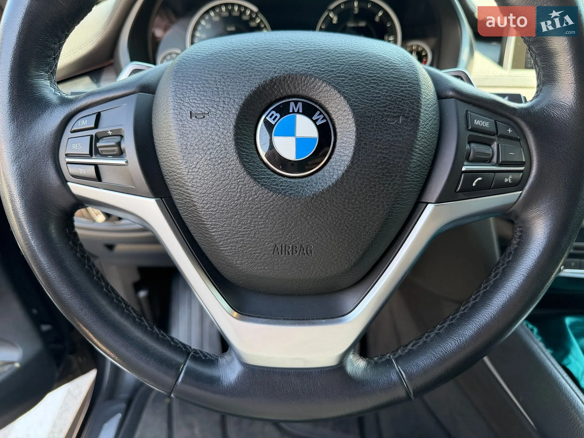 2015 BMW X6 - мініатюра 22
