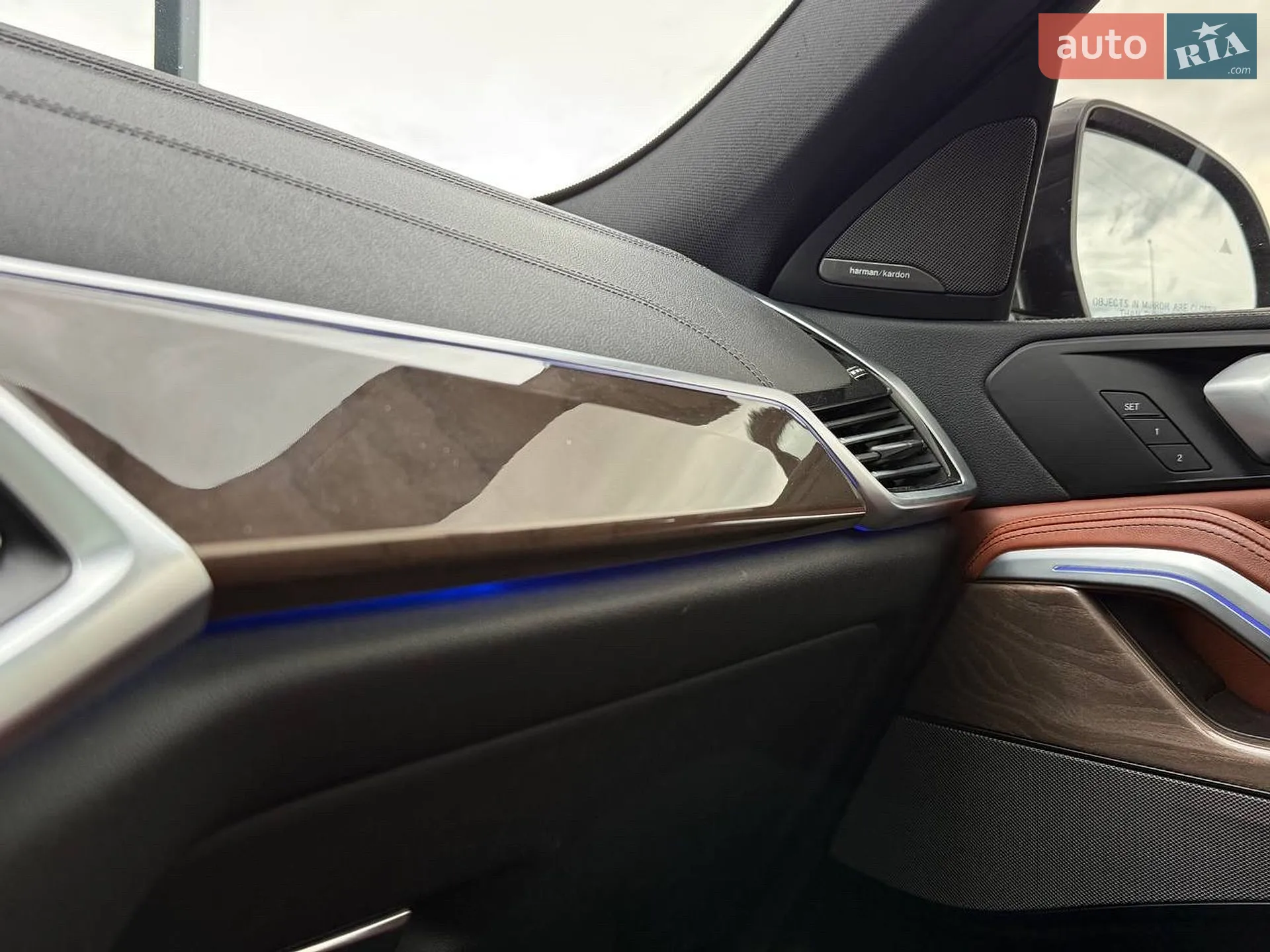 2021 BMW X6 - мініатюра 76