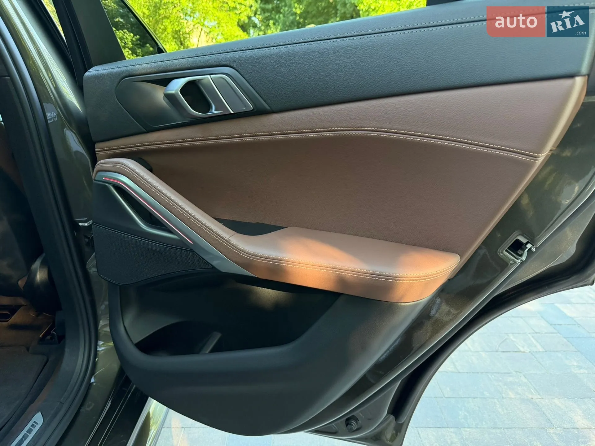 2022 BMW X6 - мініатюра 31