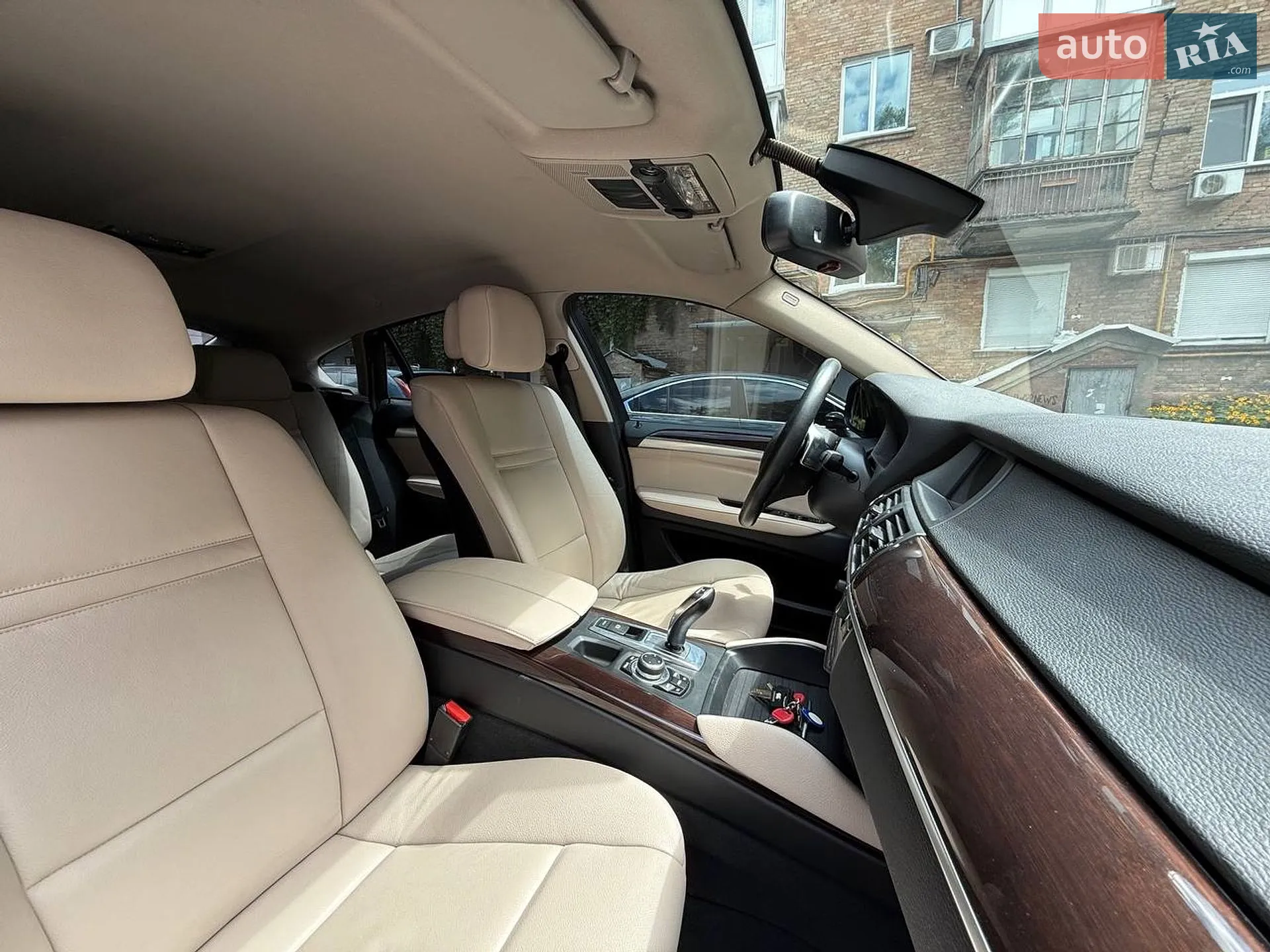 2010 BMW X6 - мініатюра 16