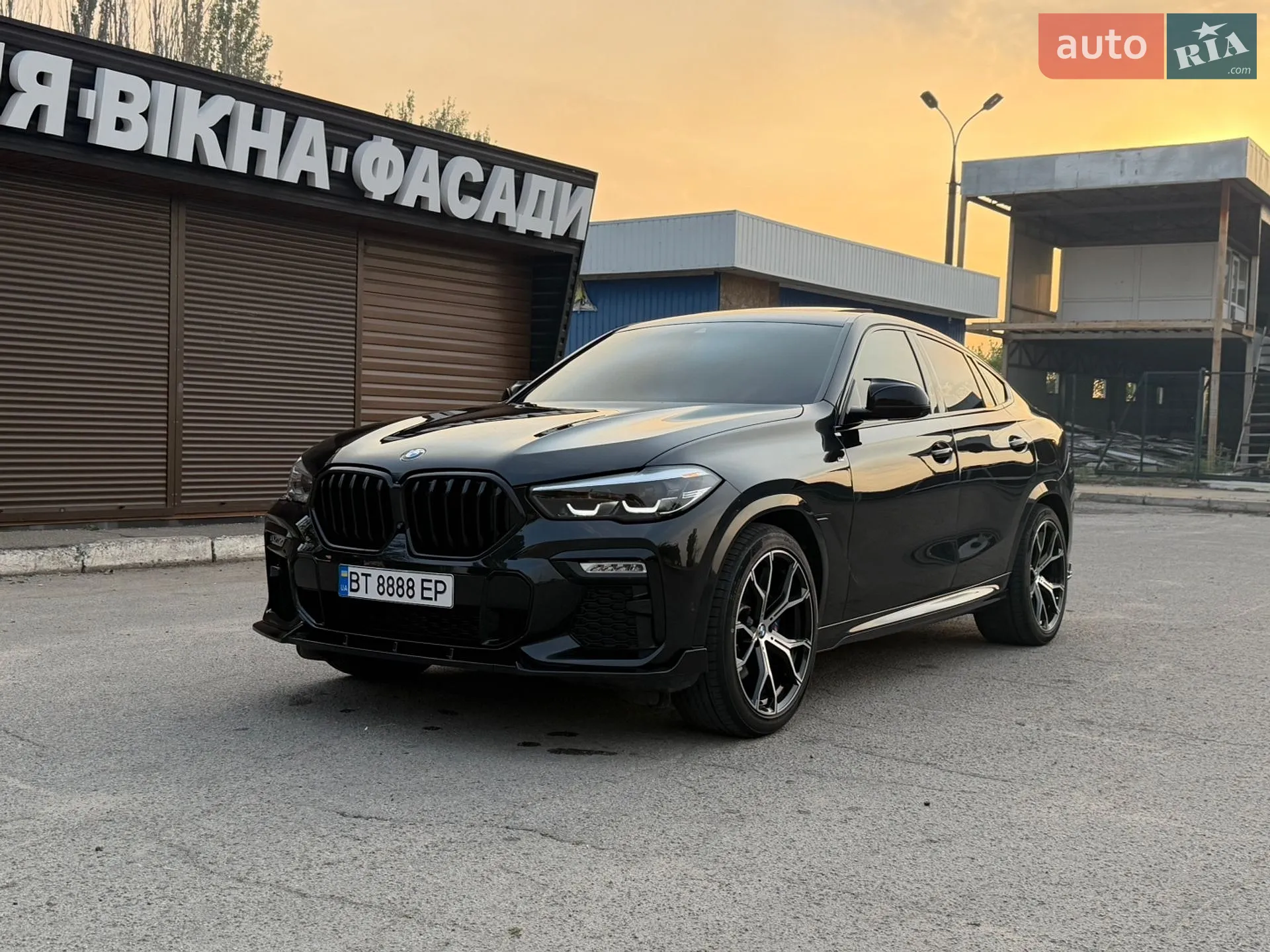 2020 BMW X6 - мініатюра 2