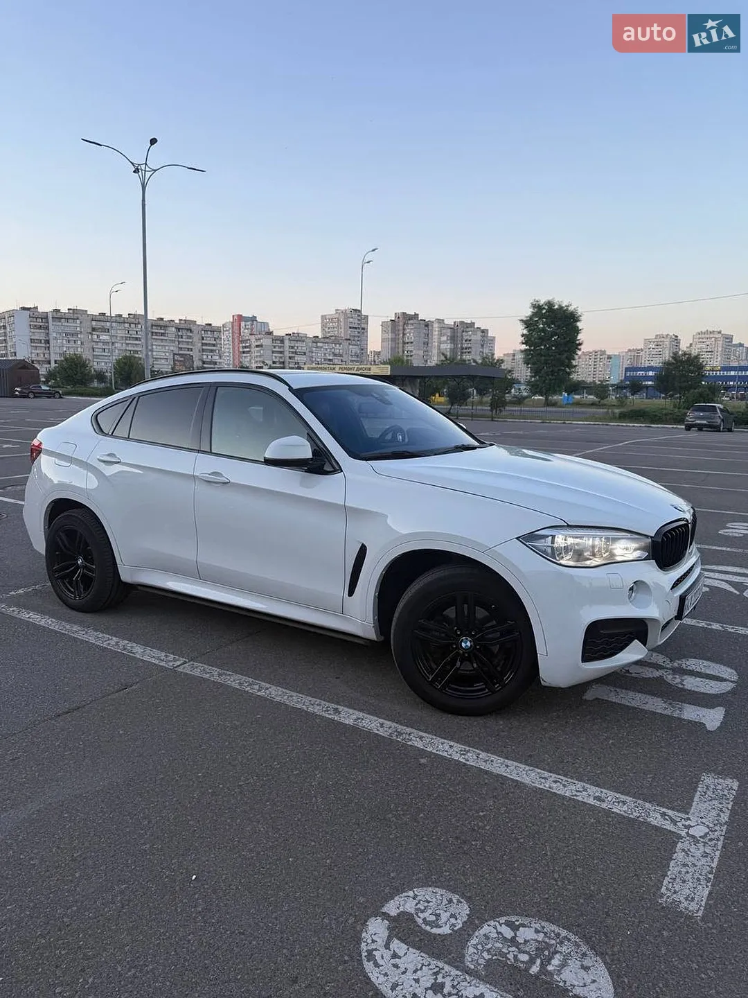 2018 BMW X6 - мініатюра 41