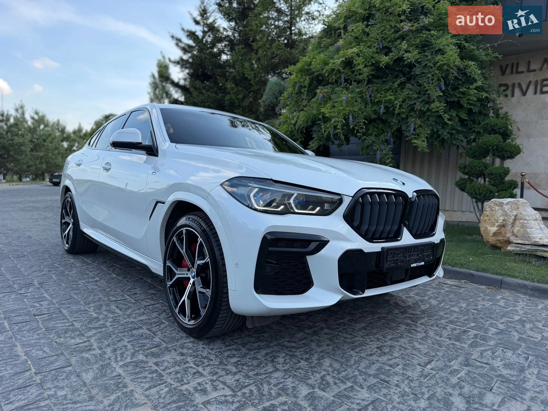 2022 BMW X6 - мініатюра 16