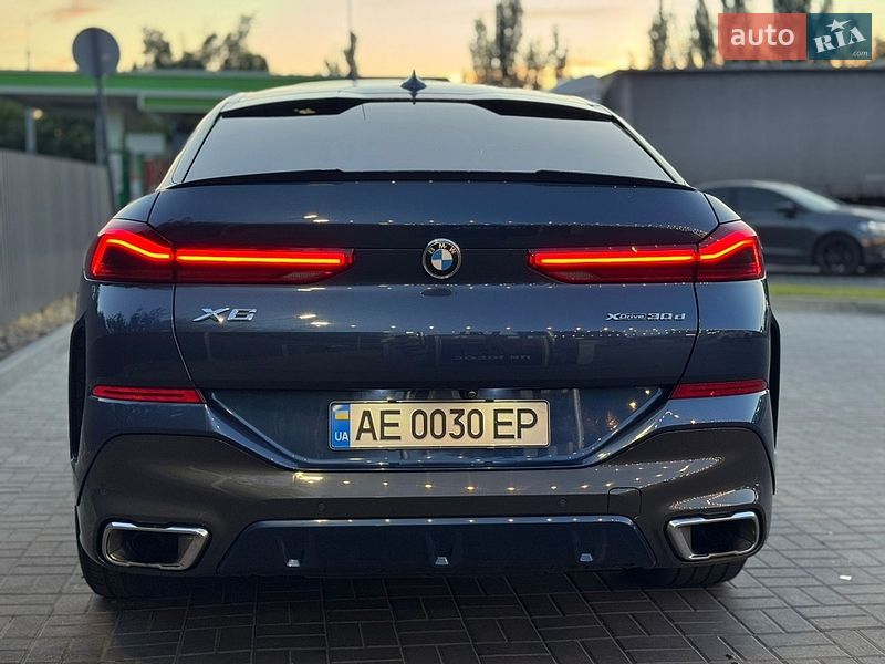 Внедорожник / Кроссовер BMW X6 2020 в Днепре