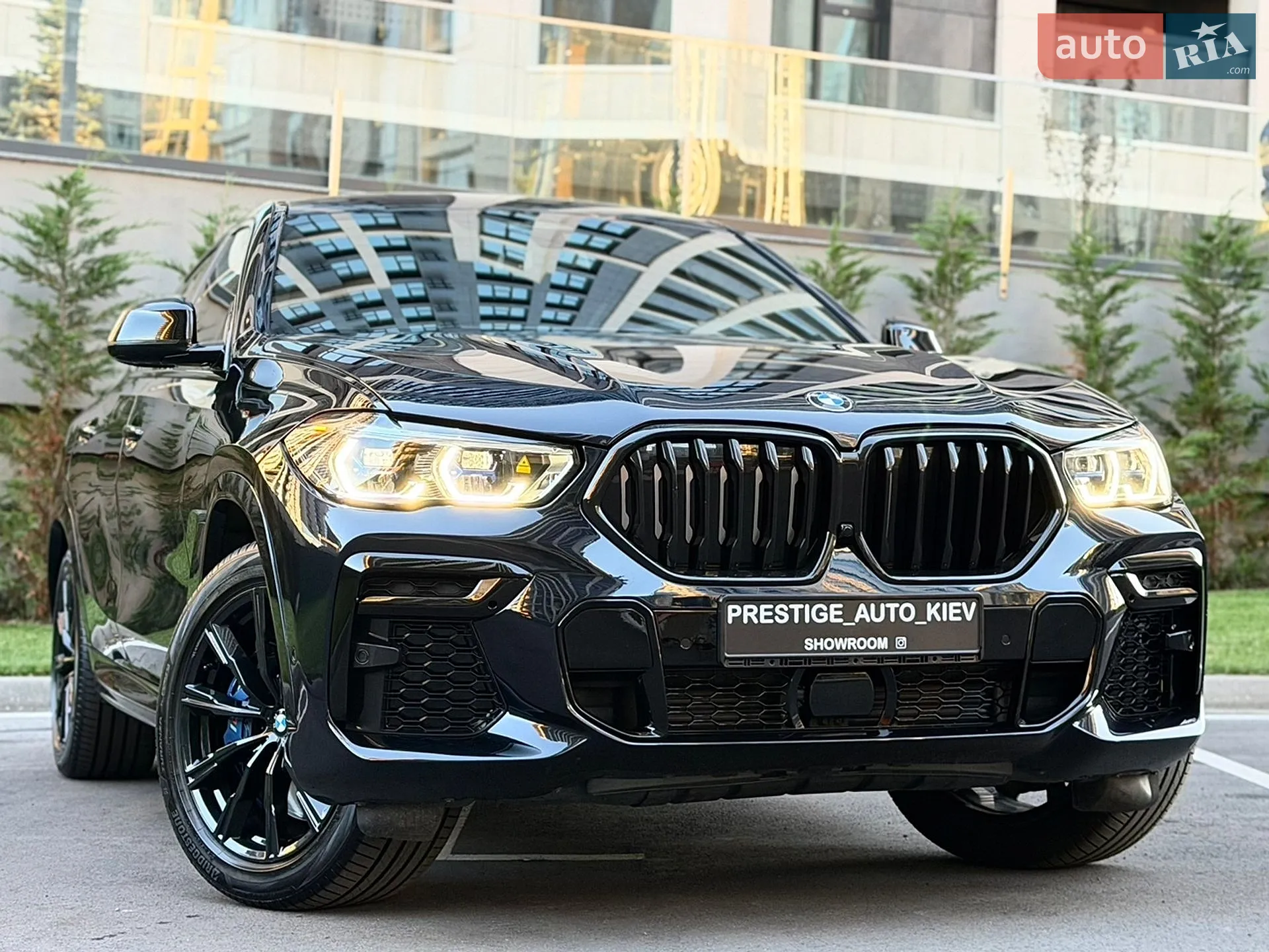 2021 BMW X6 - фото 1
