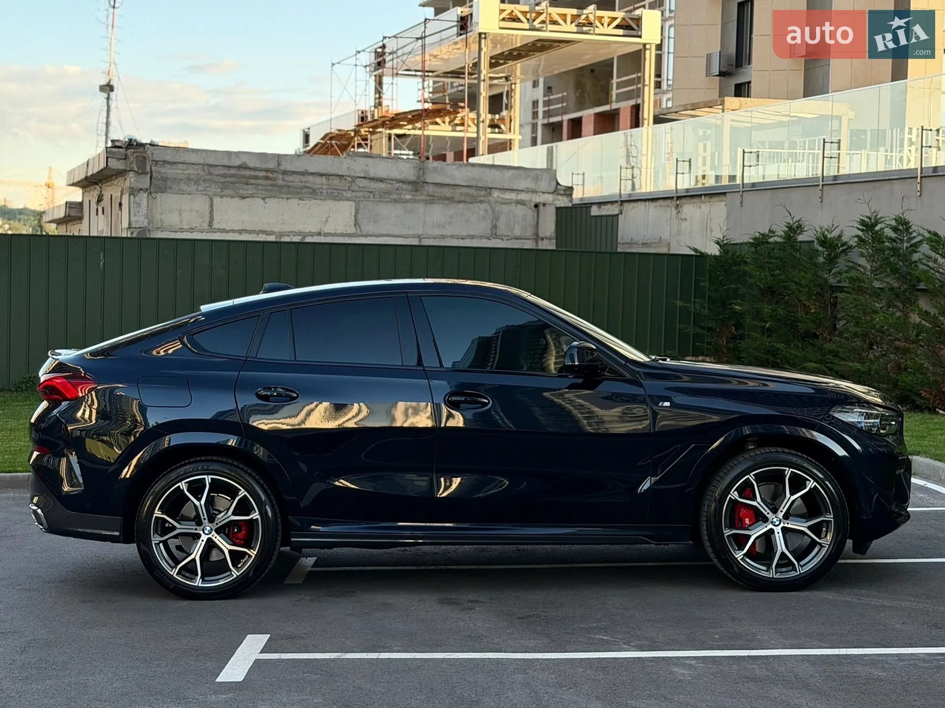 2022 BMW X6 - мініатюра 16