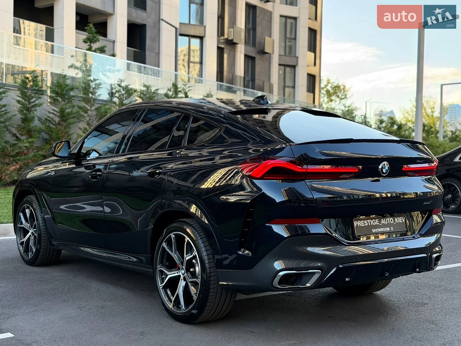 2022 BMW X6 - мініатюра 18