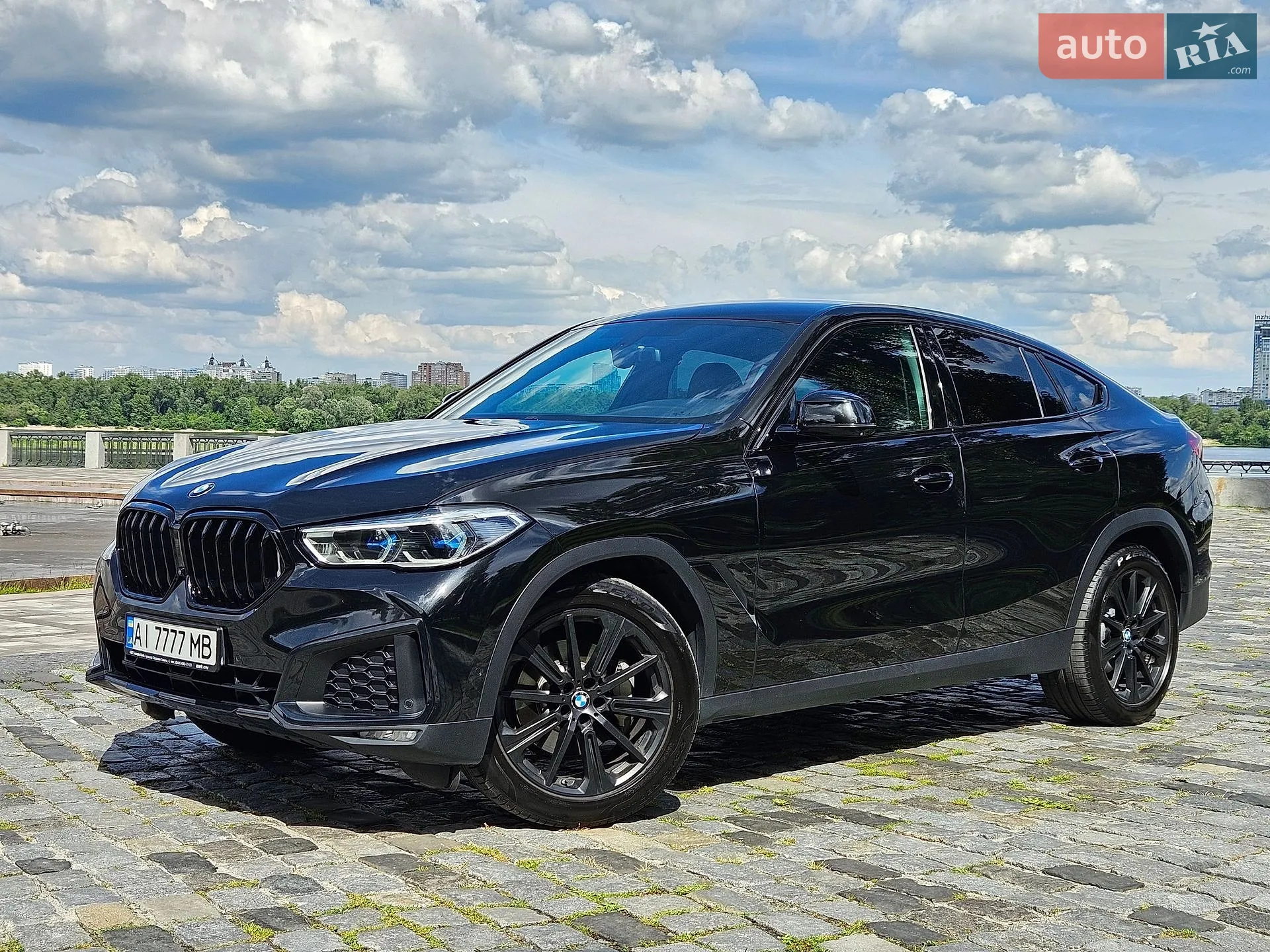 2020 BMW X6 - фото 1