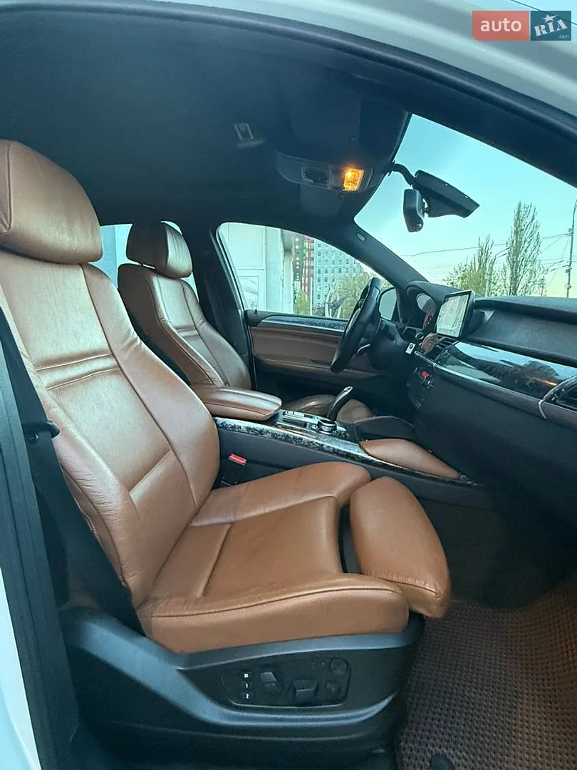 2012 BMW X6 - мініатюра 13