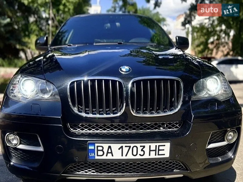 BMW X6 2012