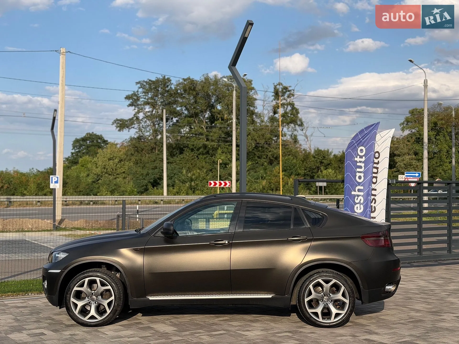 2010 BMW X6 - мініатюра 7