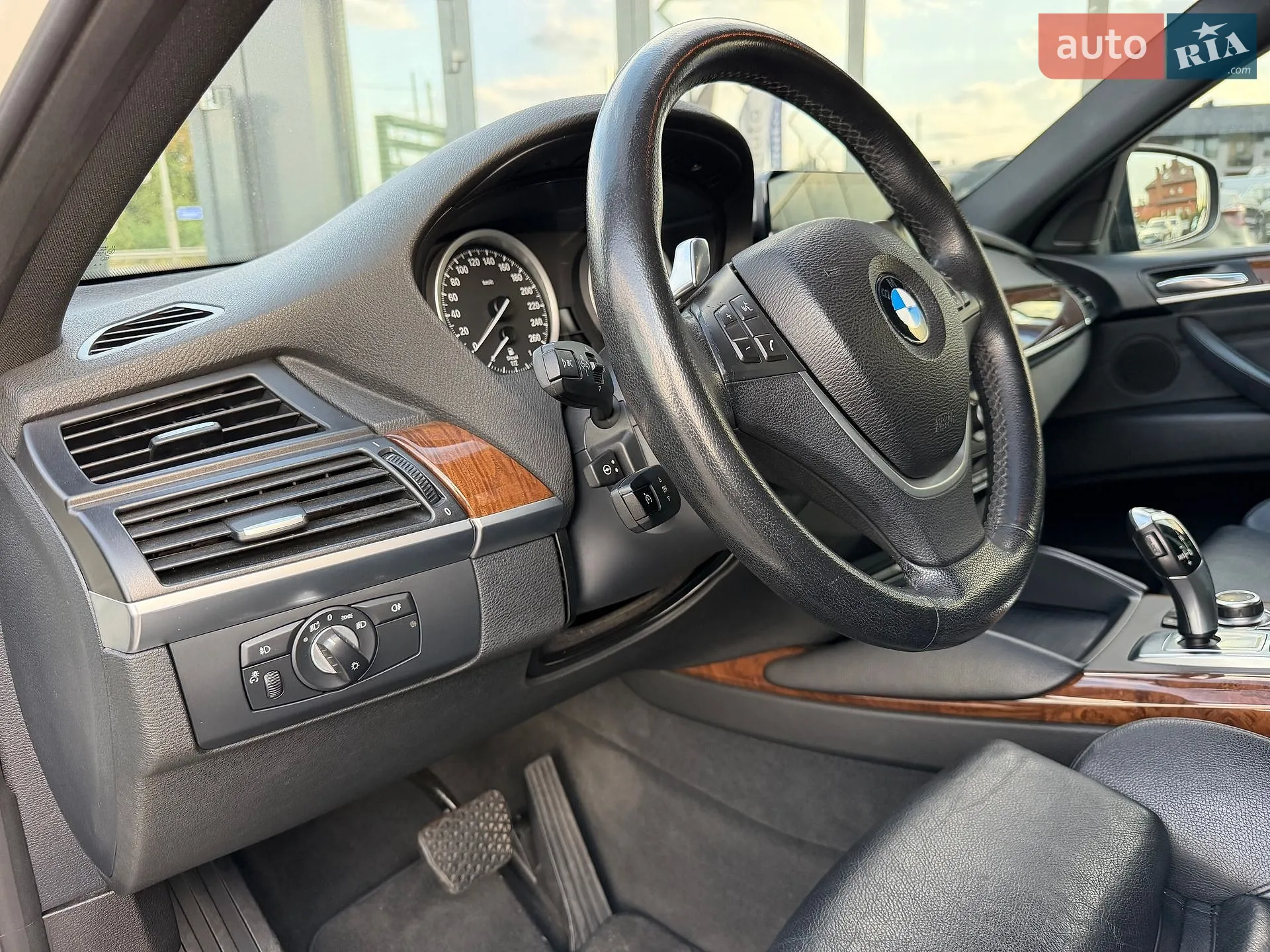 2010 BMW X6 - мініатюра 20