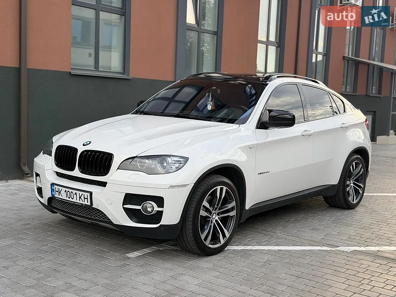 BMW X6 2011