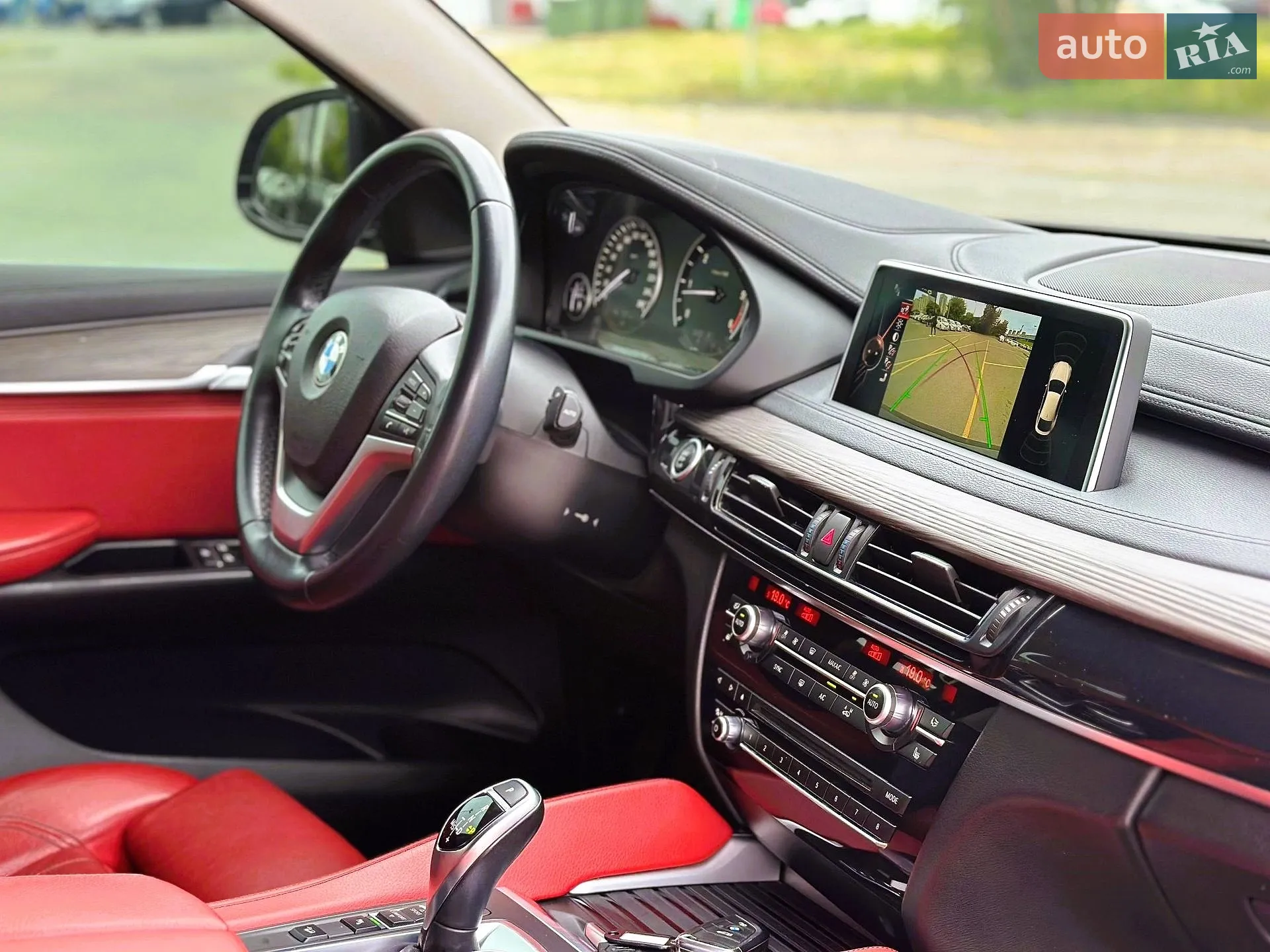 2015 BMW X6 - мініатюра 31
