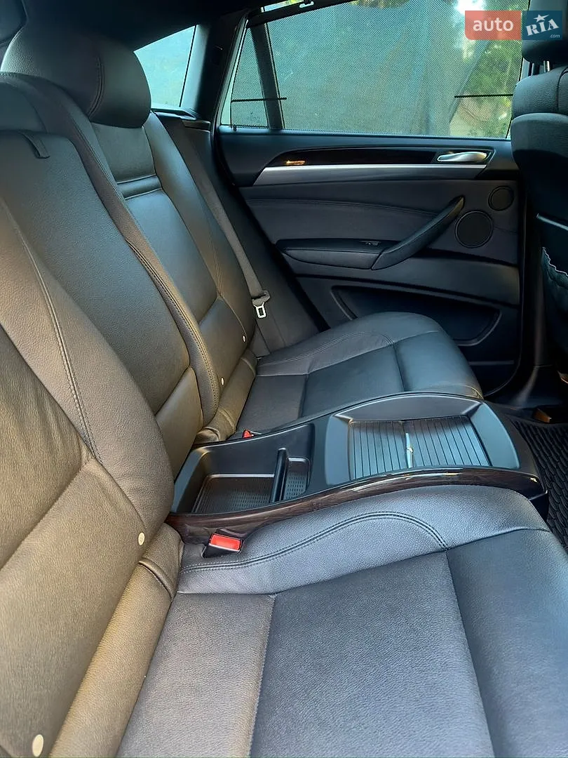 2011 BMW X6 - мініатюра 3