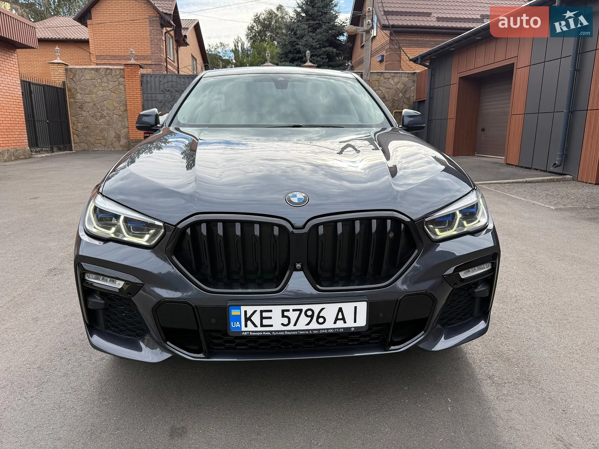 2020 BMW X6 - мініатюра 2
