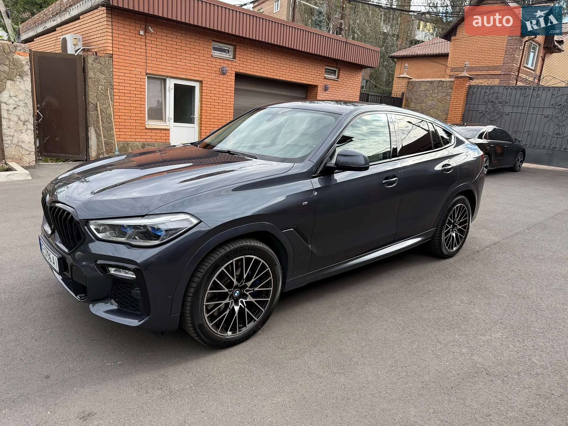 2020 BMW X6 - мініатюра 3