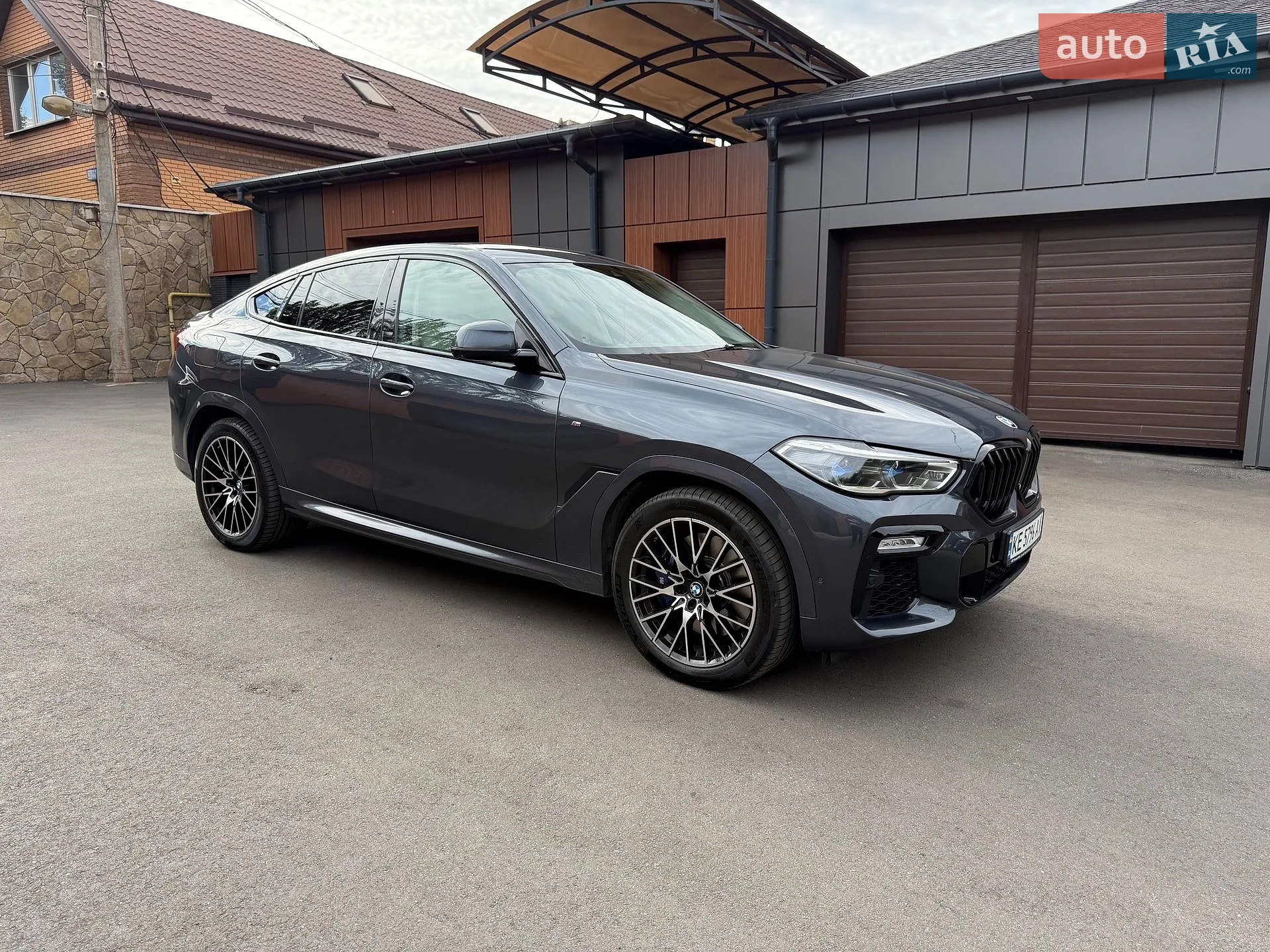 2020 BMW X6 - фото 1