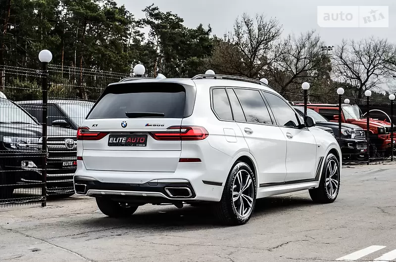 Позашляховик / Кросовер BMW X7 2019 в 
