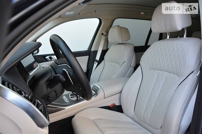 Внедорожник / Кроссовер BMW X7 2019 в Киеве