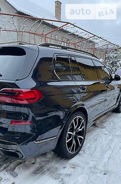 Внедорожник / Кроссовер BMW X7 2019 в Виноградове