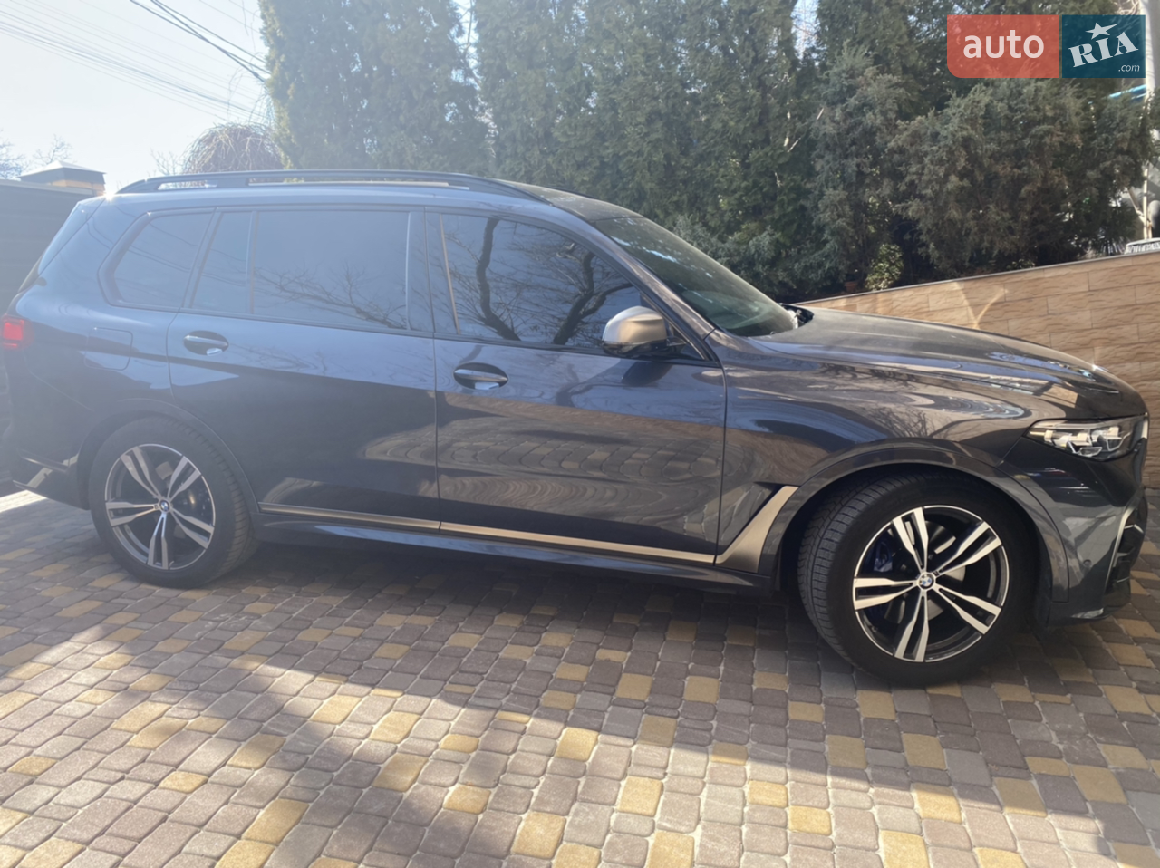 2019 BMW X7 - фото 1