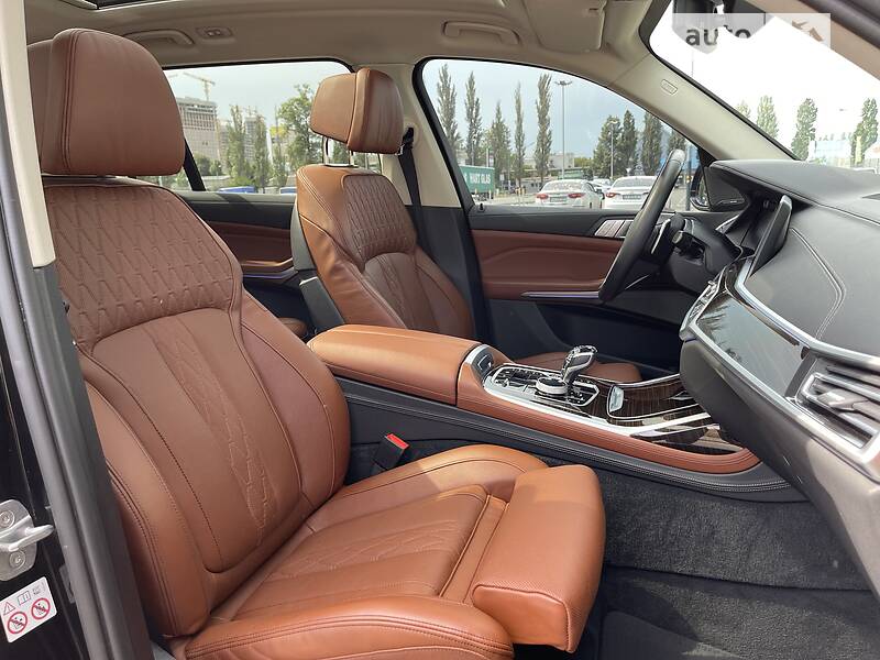 Позашляховик / Кросовер BMW X7 2020 в Києві