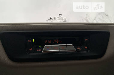 Позашляховик / Кросовер BMW X7 2020 в 