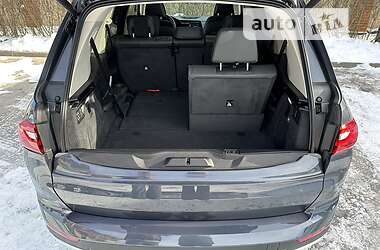 Позашляховик / Кросовер BMW X7 2019 в 