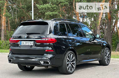 Позашляховик / Кросовер BMW X7 2020 в 