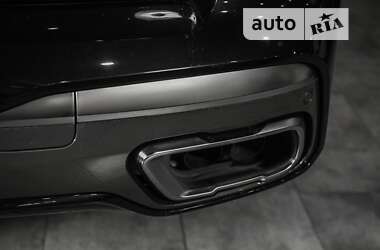 Позашляховик / Кросовер BMW X7 2020 в 