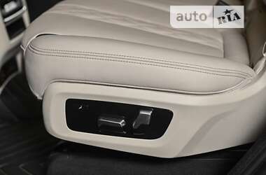 Позашляховик / Кросовер BMW X7 2020 в 