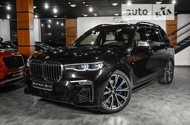Позашляховик / Кросовер BMW X7 2020 в 