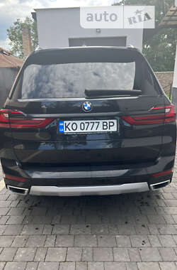 Внедорожник / Кроссовер BMW X7 2019 в Ужгороде