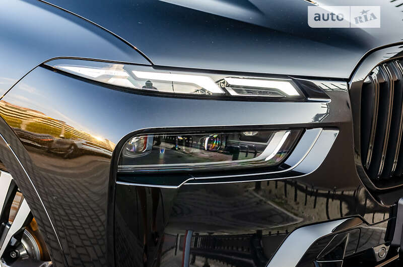 Позашляховик / Кросовер BMW X7 2023 в Києві