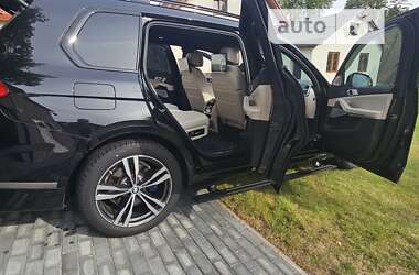 Внедорожник / Кроссовер BMW X7 2020 в Житомире