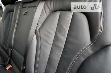 Позашляховик / Кросовер BMW X7 2022 в 