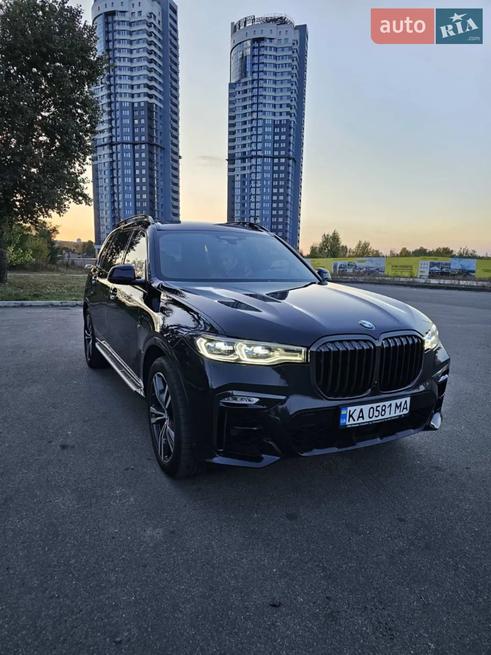 2020 BMW X7 - мініатюра 74