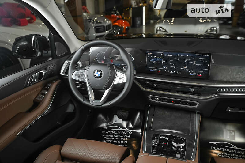Внедорожник / Кроссовер BMW X7 2023 в Одессе