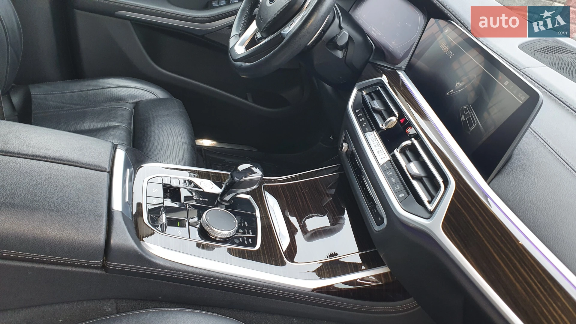 2021 BMW X7 - мініатюра 21