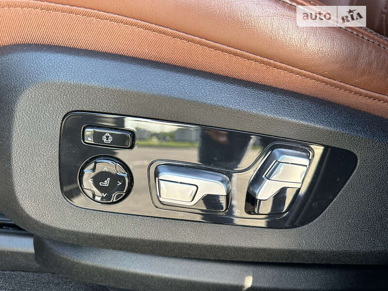 Внедорожник / Кроссовер BMW X7 2021 в Киеве фото 14 Внедорожник / Кроссовер BMW X7 2021 в Киеве