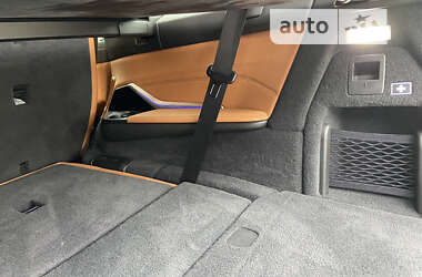 Позашляховик / Кросовер BMW X7 2022 в 