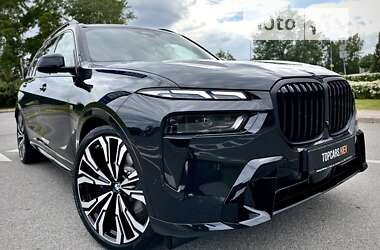 Внедорожник / Кроссовер BMW X7 2024 в Киеве