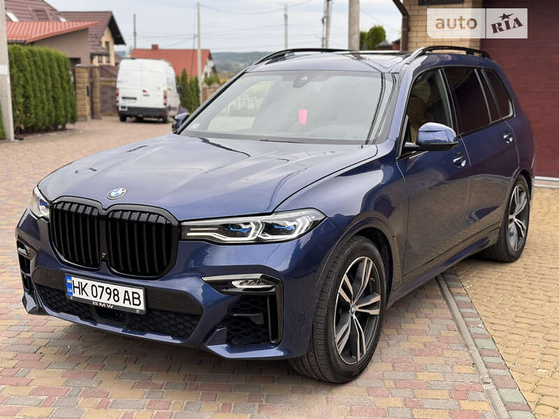 Внедорожник / Кроссовер BMW X7 2021 в Ровно