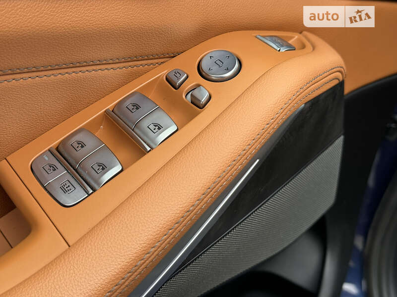 Внедорожник / Кроссовер BMW X7 2021 в Ровно